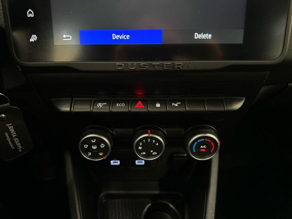 Dacia Duster 2022 Valkoinen