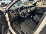 Dacia Duster 2022 Valkoinen