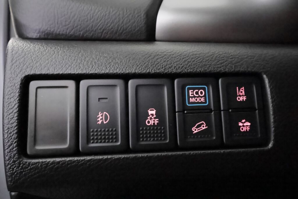 Suzuki Vitara 2023 Harmaa