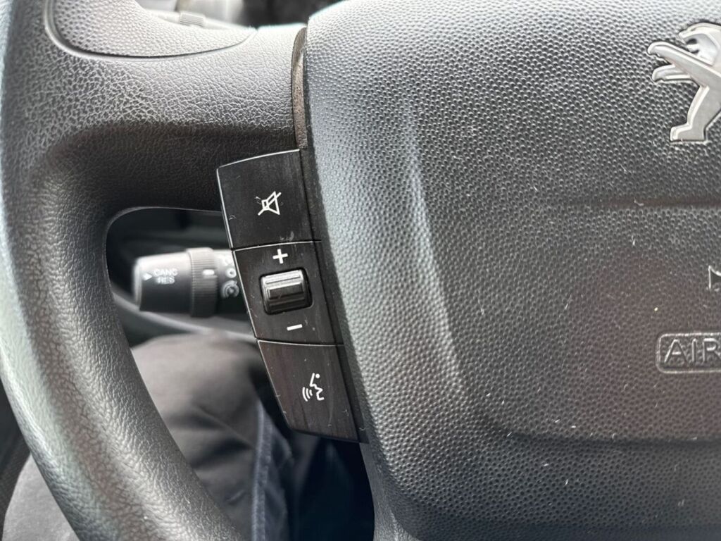 Peugeot Boxer 2023 Valkoinen