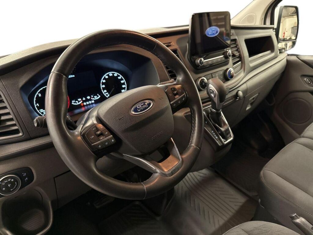 Ford Transit Custom 2023 Valkoinen