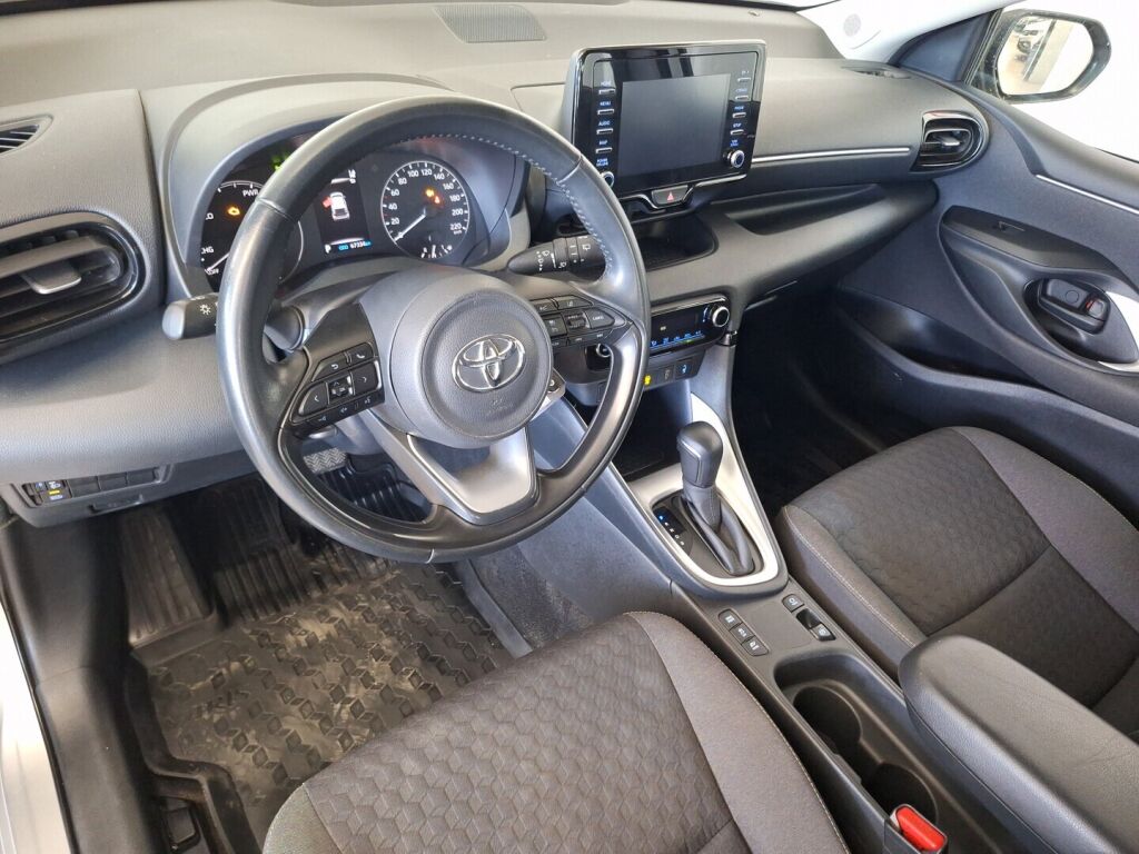 Toyota Yaris 2022 Hopea