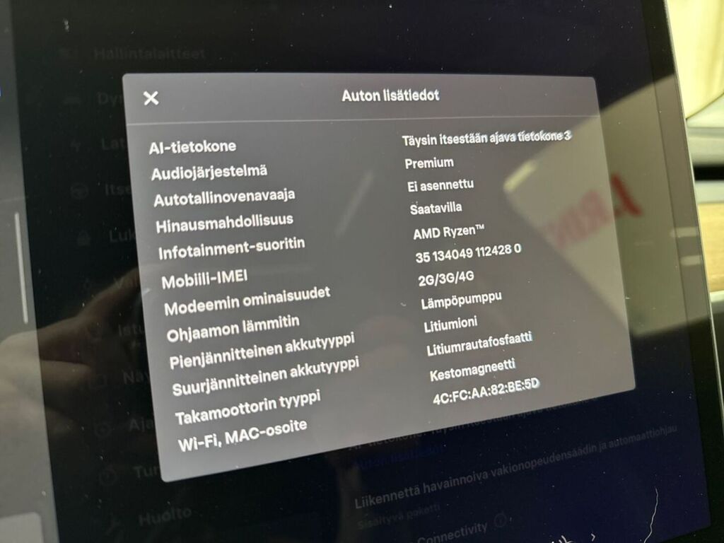 Tesla Model Y 2023 Musta
