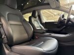 Tesla Model Y 2023 Musta