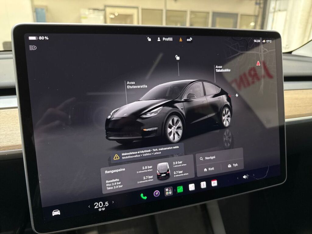 Tesla Model Y 2023 Musta