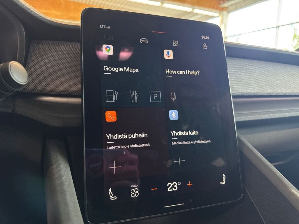 Polestar 2 2023 Musta