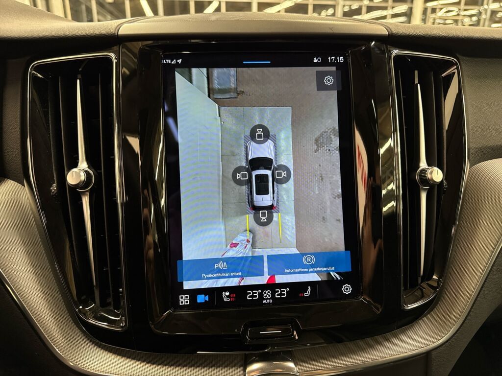 Volvo XC60 2023 Harmaa