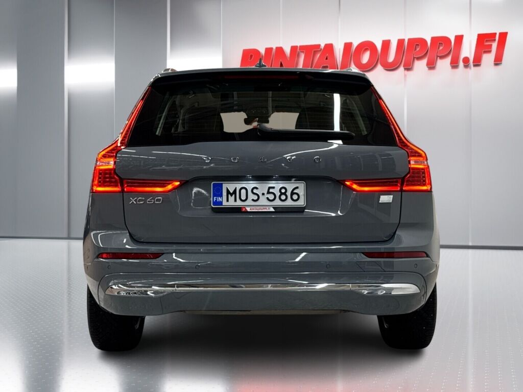 Volvo XC60 2023 Harmaa