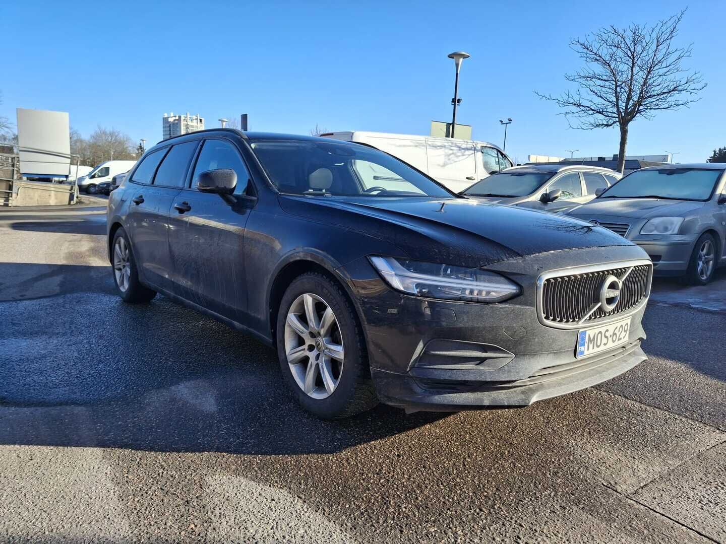 Volvo V90