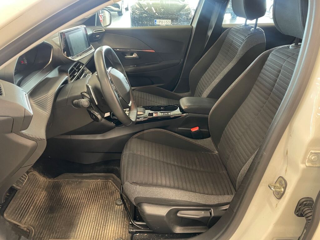 Peugeot 208 2022 Valkoinen