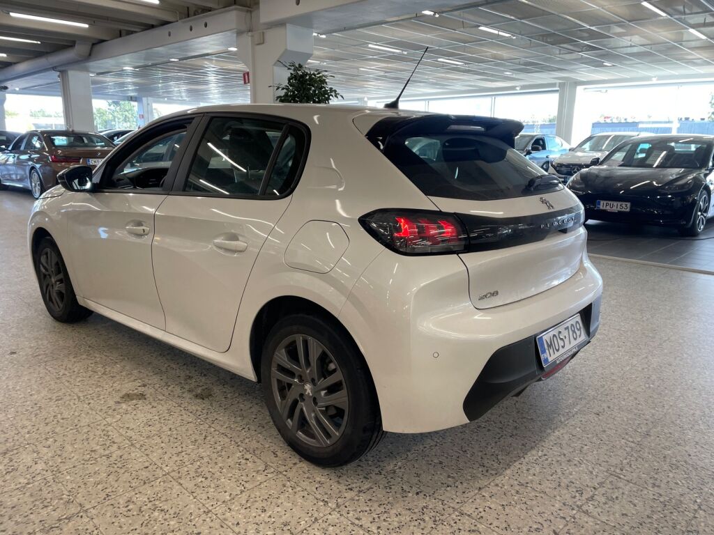 Peugeot 208 2022 Valkoinen