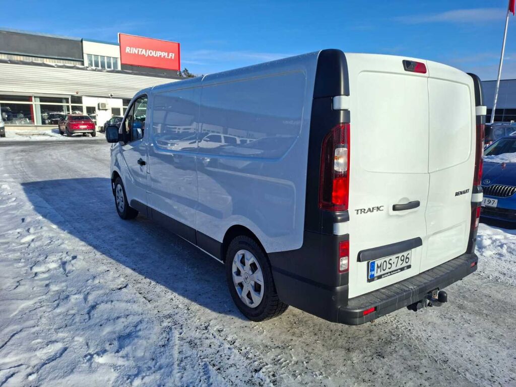 Renault Trafic 2023 Valkoinen