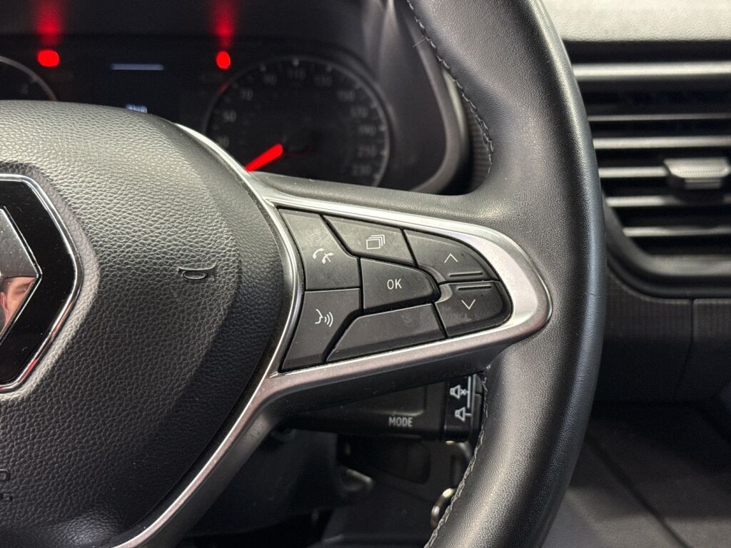 Renault Trafic 2023 Valkoinen