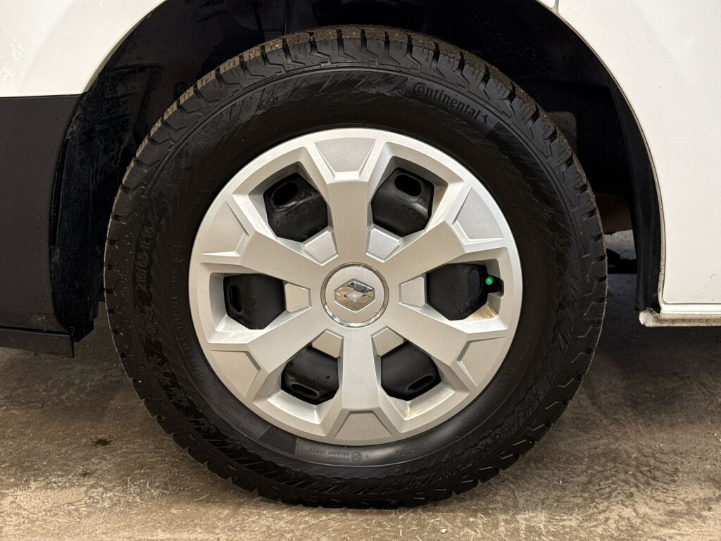 Renault Trafic 2023 Valkoinen