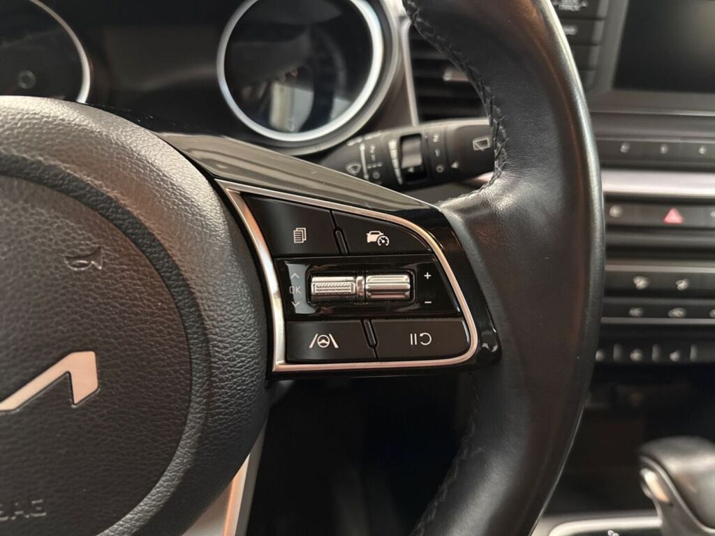 Kia Ceed 2023 Hopea