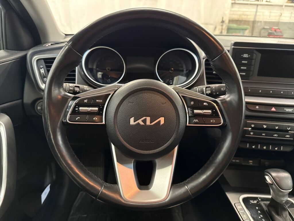 Kia Ceed 2023 Hopea