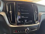 Volvo V60 2020 Valkoinen