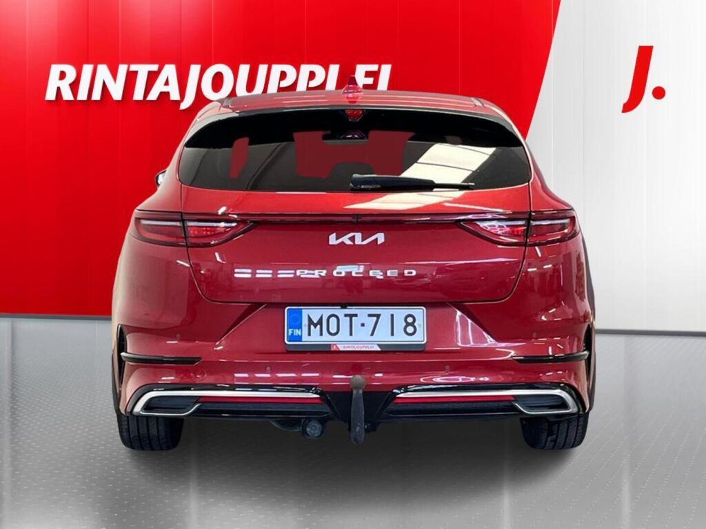 Kia ProCeed 2023 Punainen
