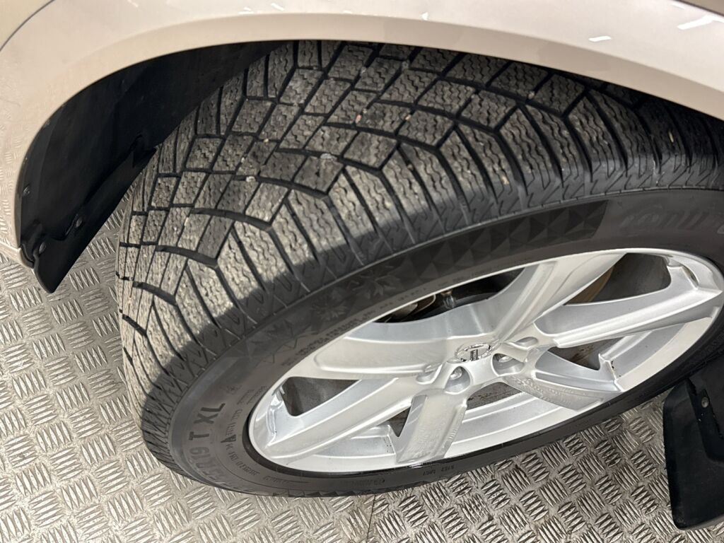 Volvo XC90 2023 Bright dusk metalli