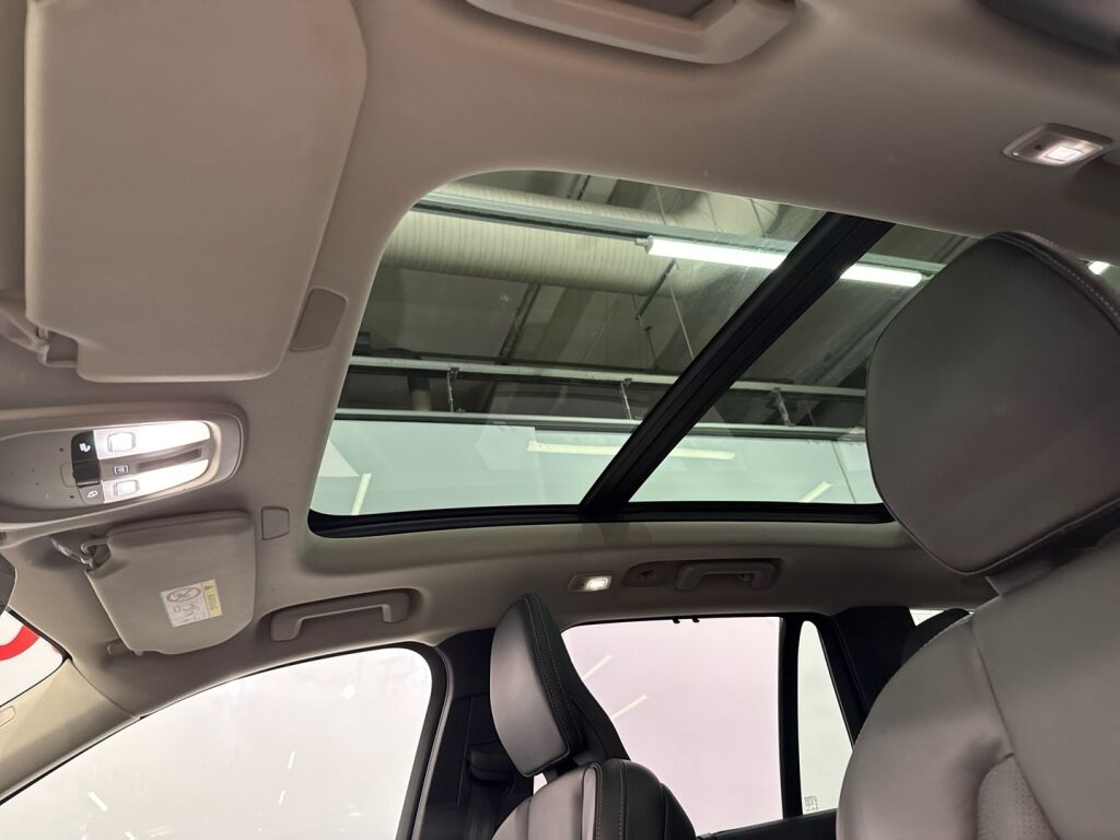 Volvo XC90 2023 Bright dusk metalli