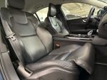 Volvo S60 2021 Sininen