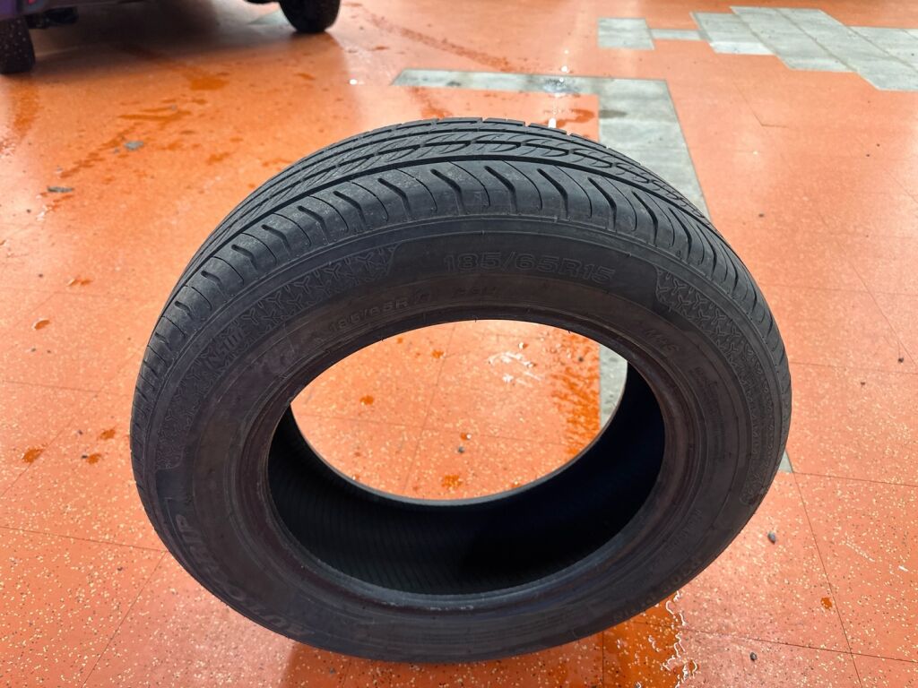 Toyota Yaris 2022 Sininen