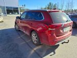 Mitsubishi Outlander PHEV 2015 Punainen