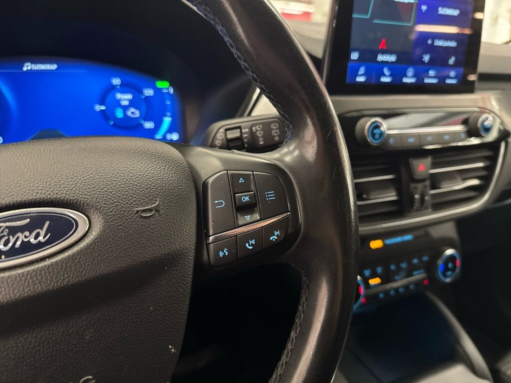 Ford Kuga 2023 Punainen