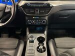 Ford Kuga 2023 Punainen