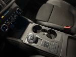 Ford Kuga 2023 Punainen