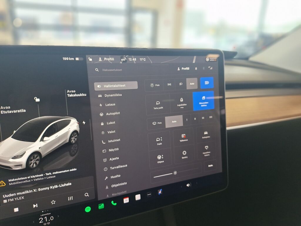 Tesla Model Y 2022 Valkoinen