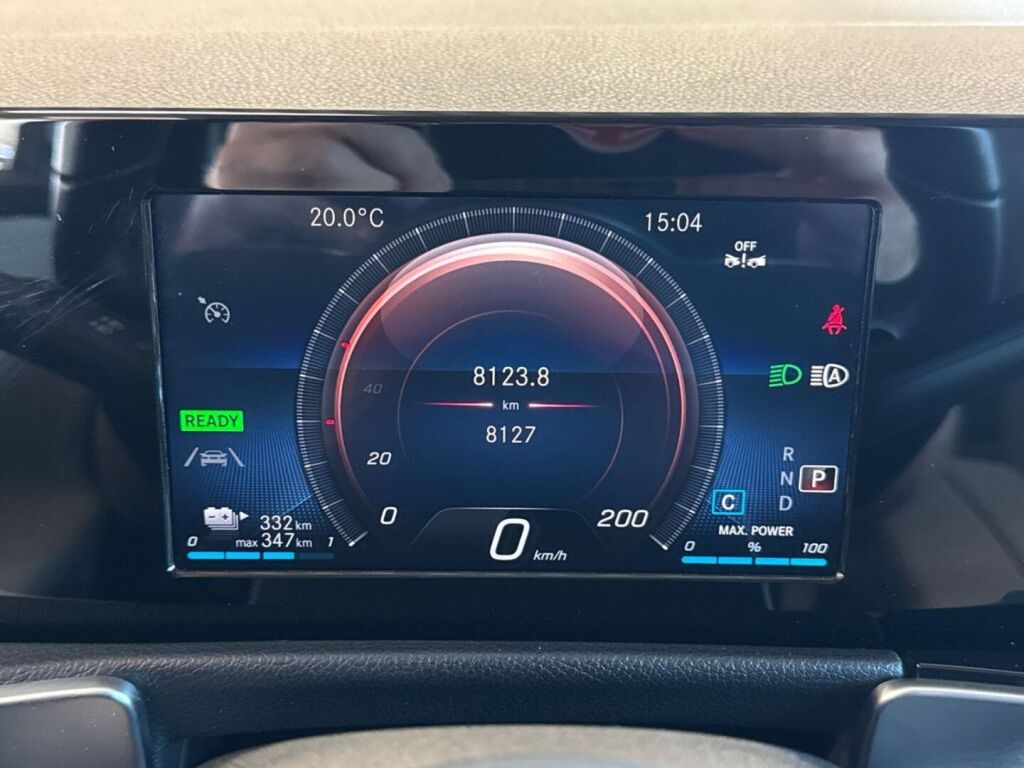 Mercedes-Benz EQB 2022 Musta