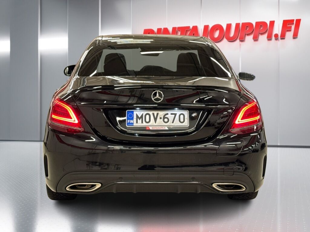 Mercedes-Benz C 2021 Musta