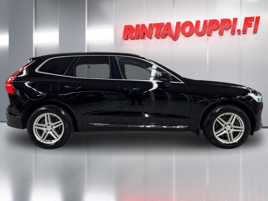 Volvo XC60 2018 Musta