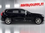 Volvo XC60 2018 Musta