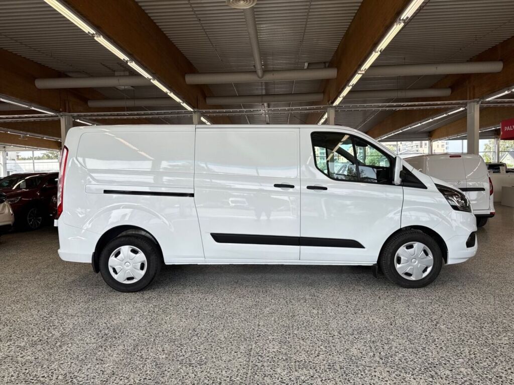 Ford Transit Custom 2023 Valkoinen