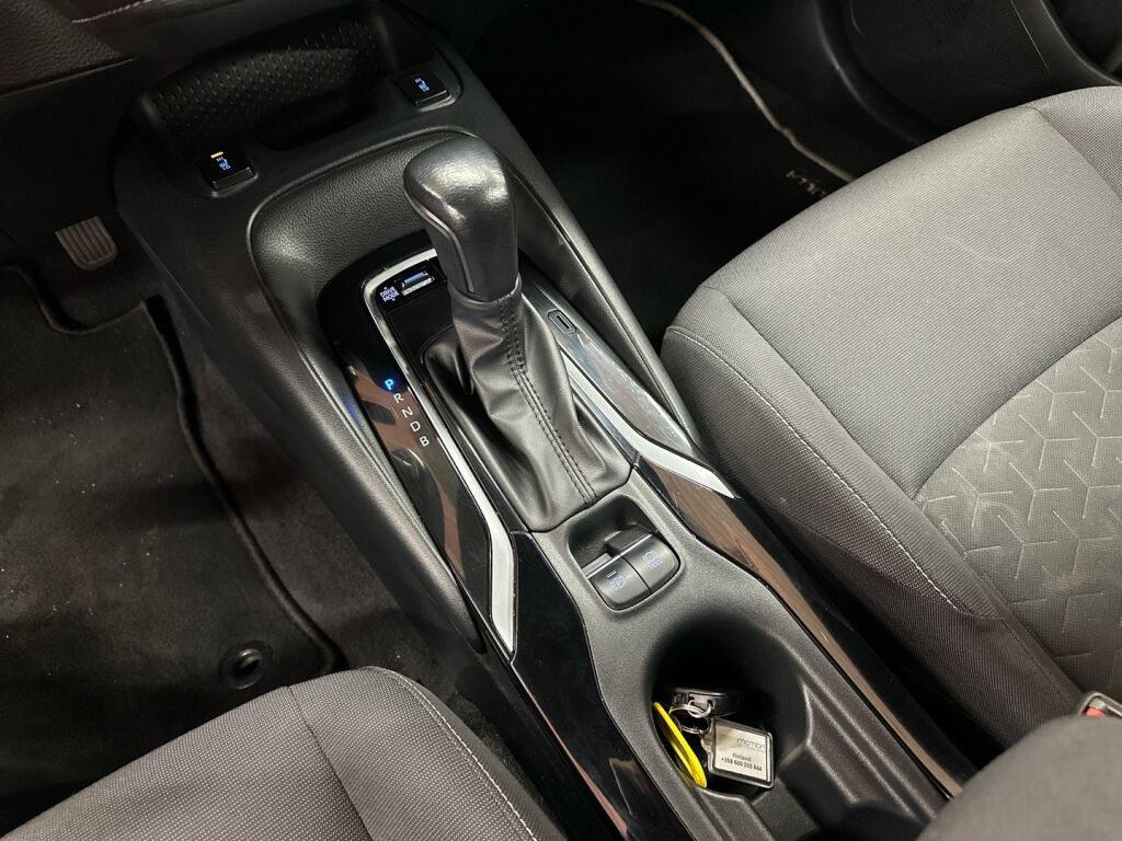 Toyota Corolla 2023 Harmaa