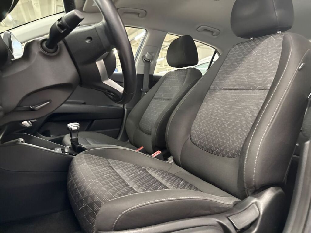 Kia Rio 2023 Sininen