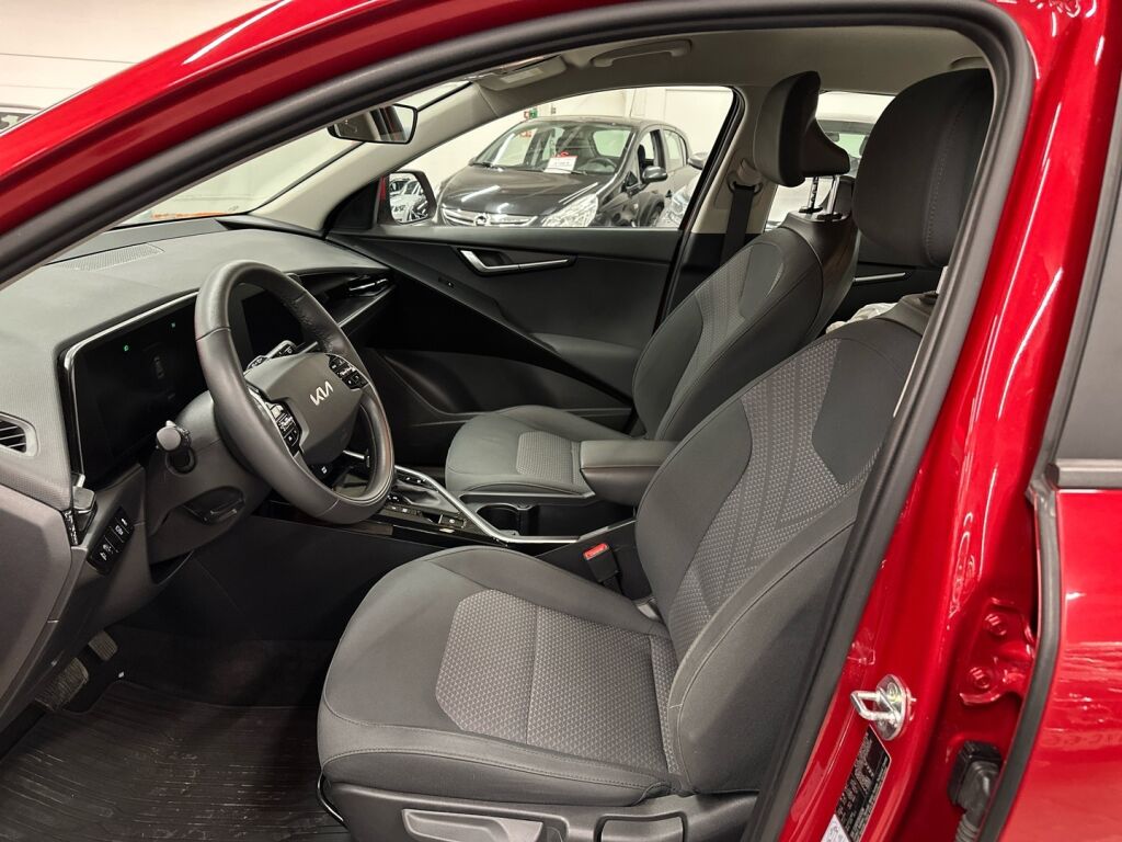 Kia Niro 2022 Punainen