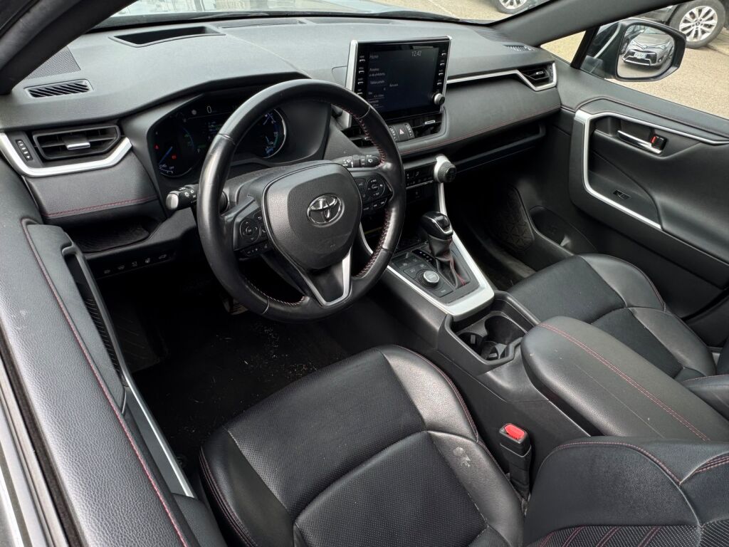 Toyota RAV4 2021 Harmaa