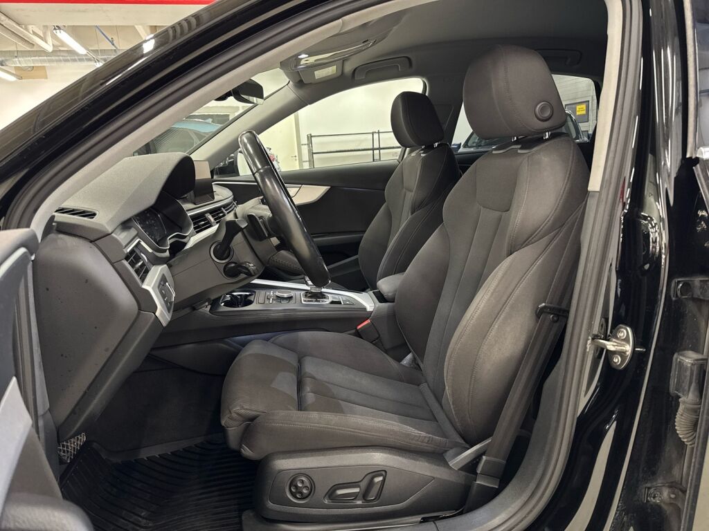 Audi A4 2016 Musta