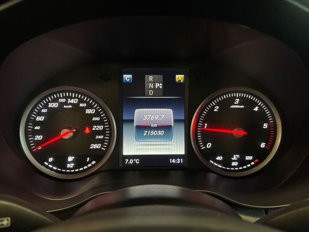 Mercedes-Benz C 2016 Harmaa