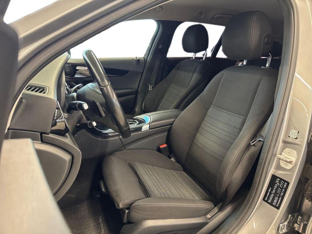 Mercedes-Benz C 2016 Harmaa