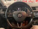 Skoda Octavia 2016 Punainen