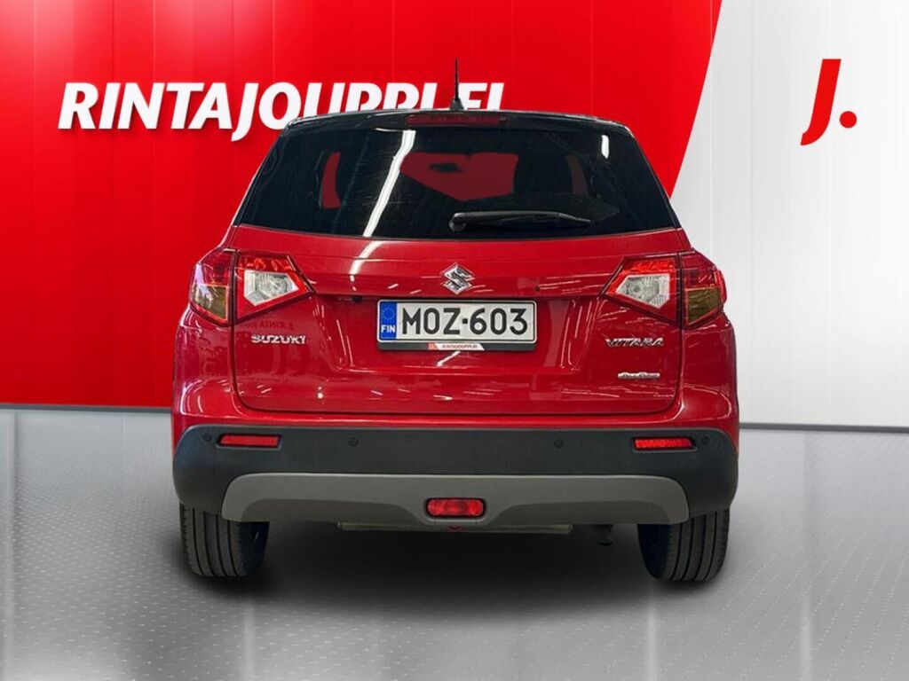 Suzuki Vitara 2016 Punainen