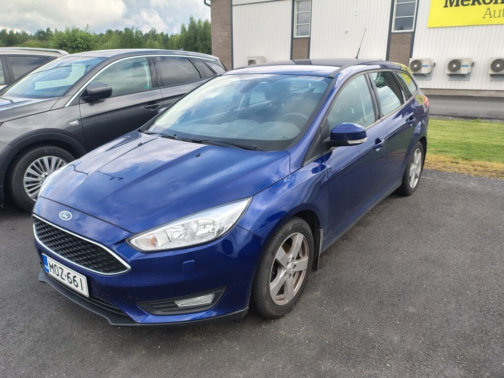 Ford Focus 2016 Sininen