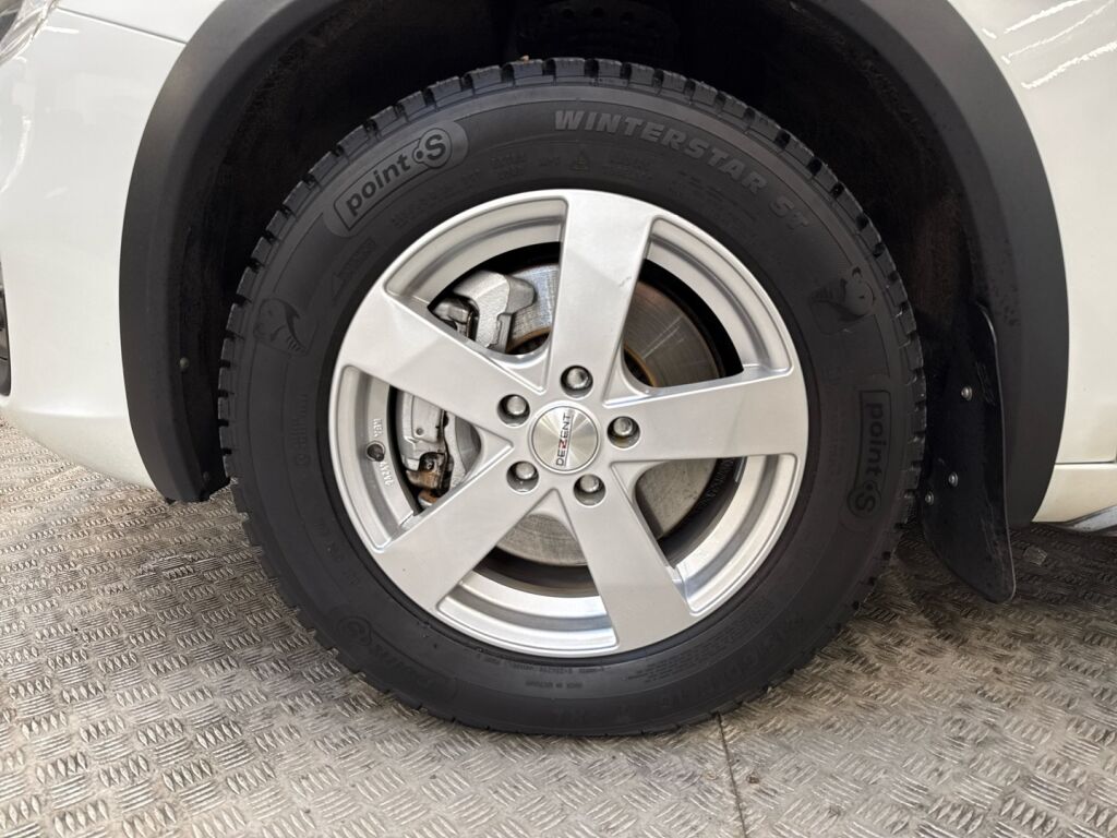 Volvo V60 Cross Country 2016 Valkoinen