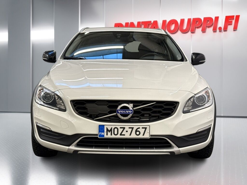Volvo V60 Cross Country 2016 Valkoinen