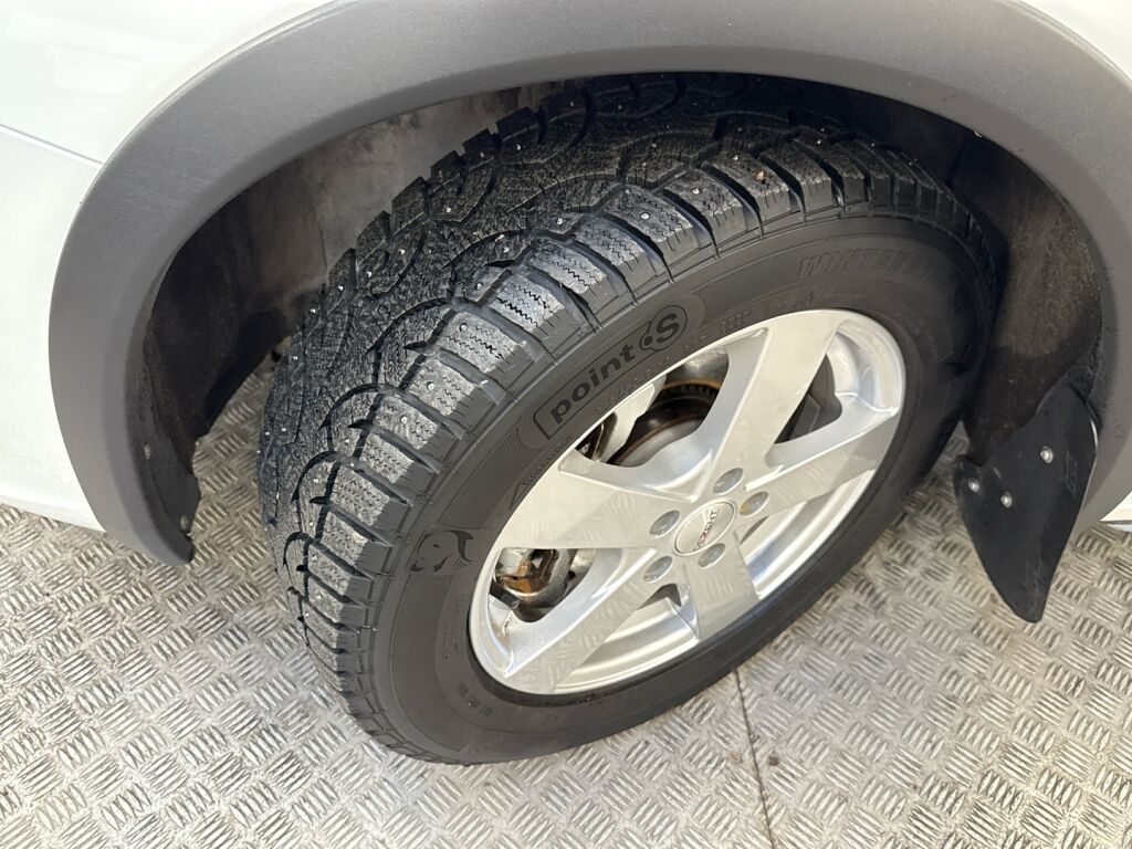 Volvo V60 Cross Country 2016 Valkoinen