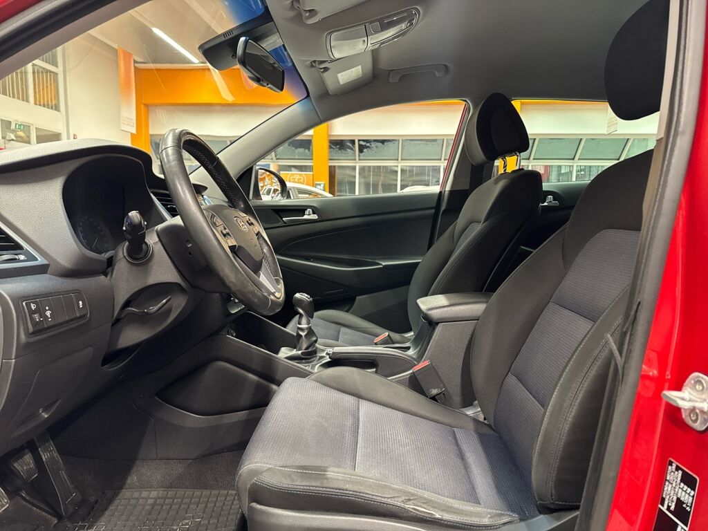 Hyundai Tucson 2016 Punainen